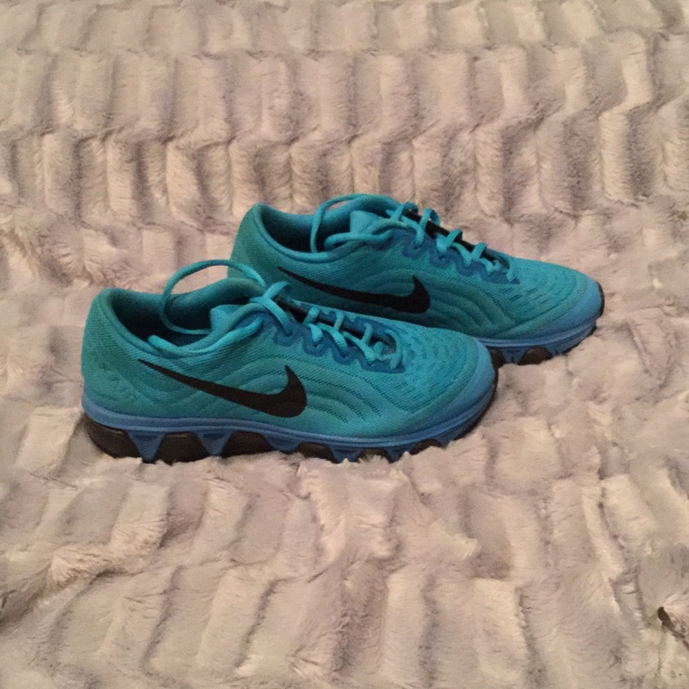 Nike Boys Air Max Tailwind